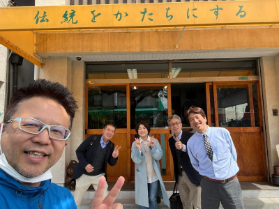 山田 嘉一社長の有限会社 ヤマカさんに『うるし塗り体験会』に参加!
