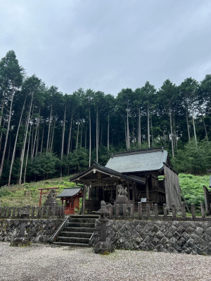 京丹波町下大久保の氏神様である白倉神社に